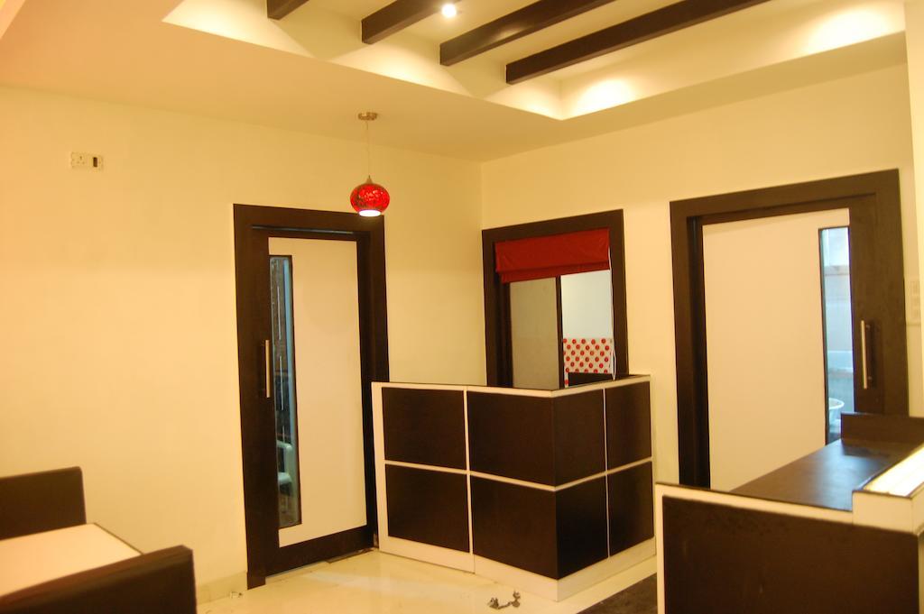 The City Manor Chennai Exterior photo