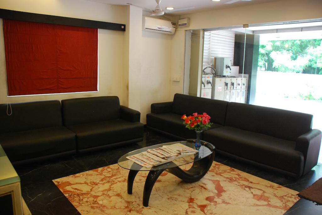 The City Manor Chennai Exterior photo